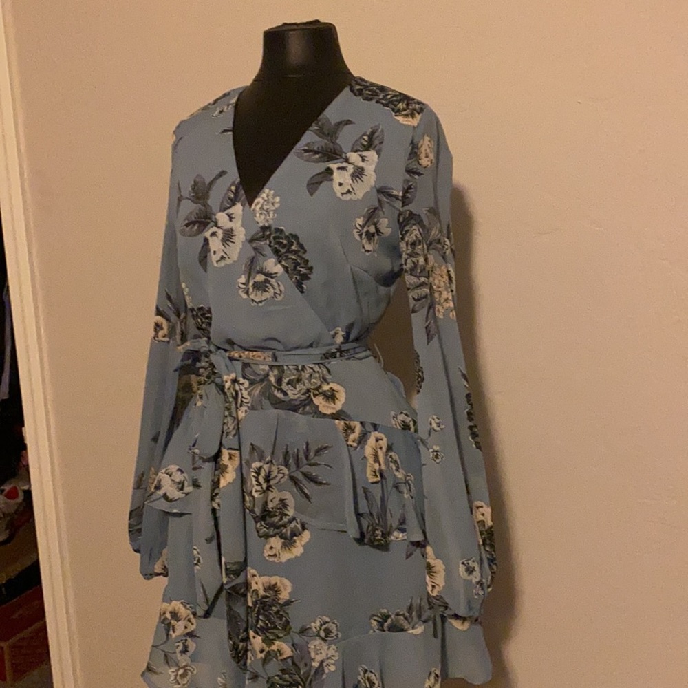 Love Fire Dress - Picture 2 of 7